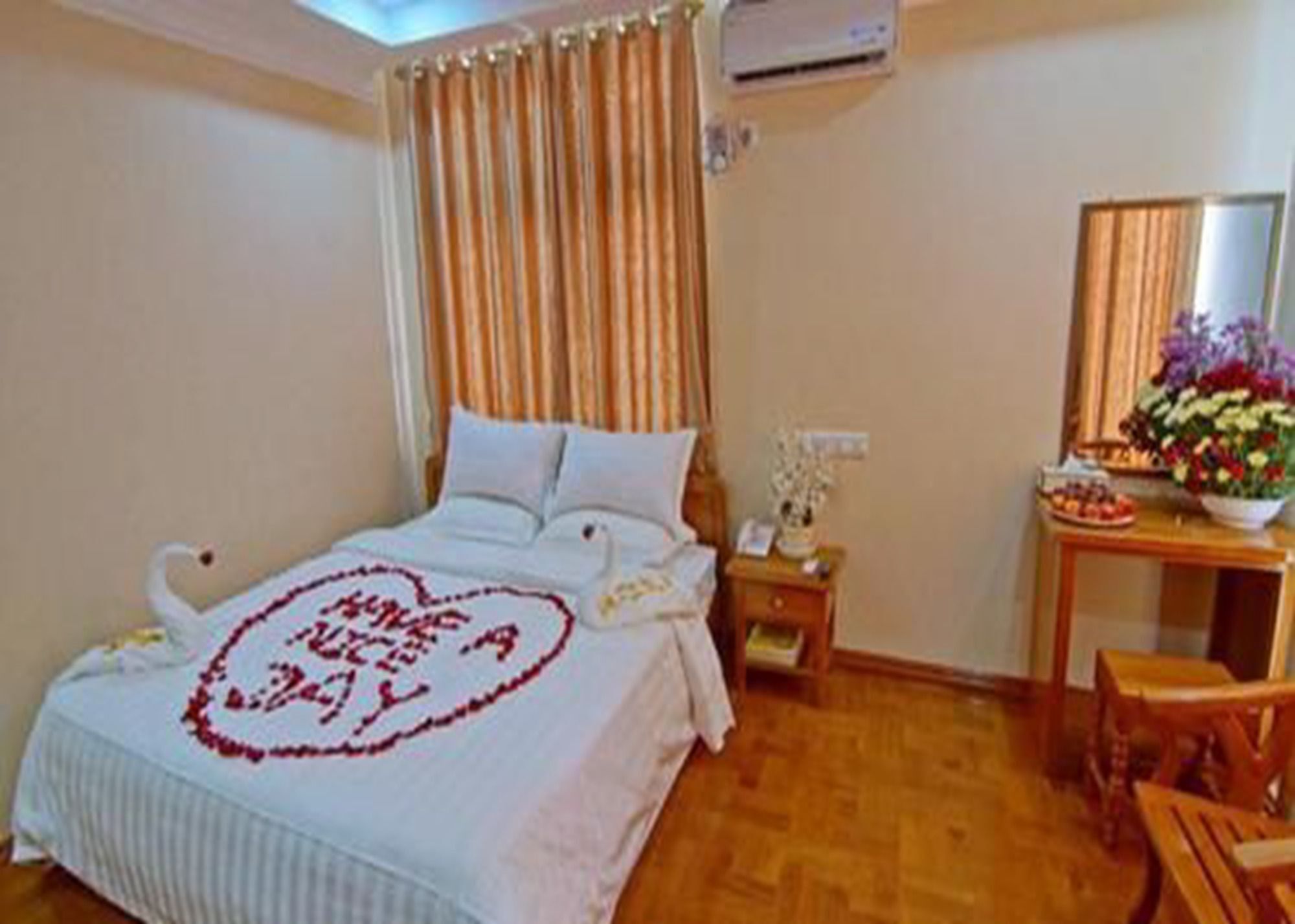 Hotel G-Seven Mandalay Exteriör bild